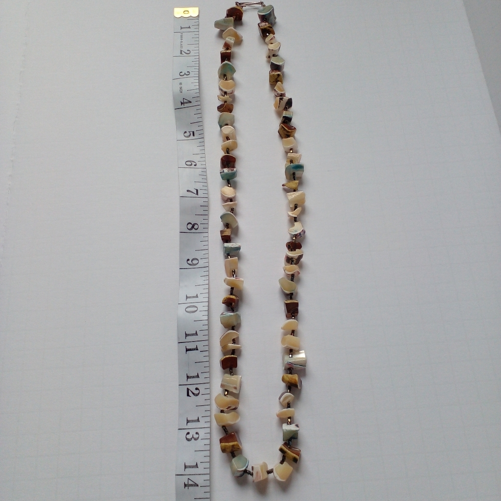 Fossilized, shell handmade necklace, hangs 14", rare style, rare stone. - Picture 5 of 5